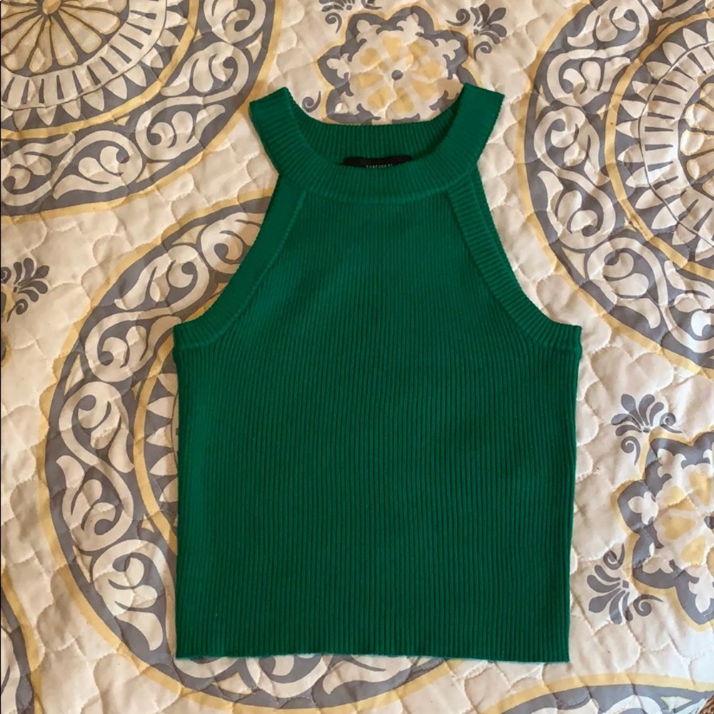 Green cropped sweater 🍀